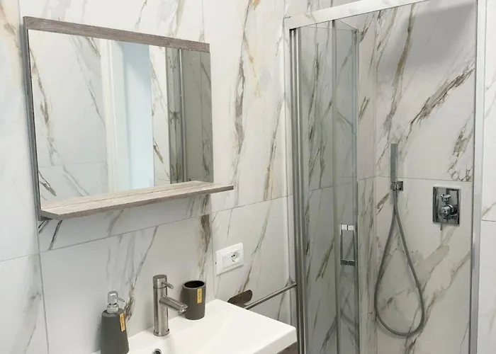 Apartment Feel Like Casa