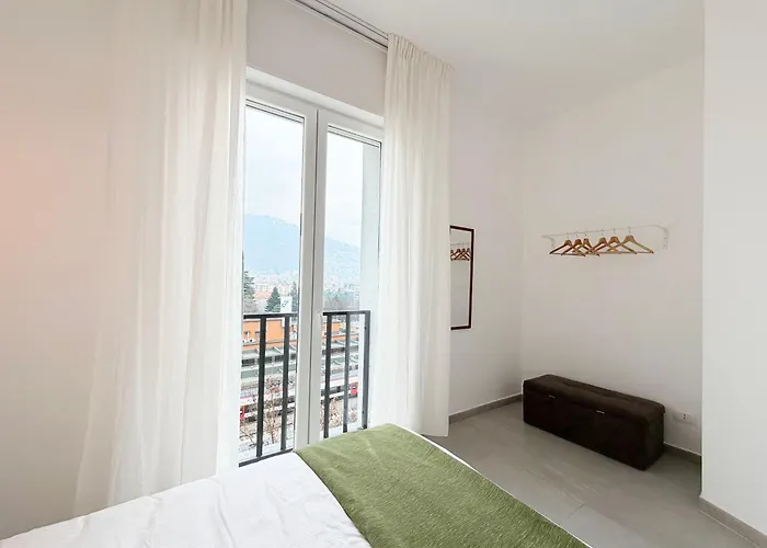 Feel Like Casa * 科莫